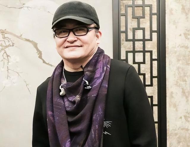 刘欢病危？病床上眼含热泪，生命如同一场旅行，有起点也有终点！