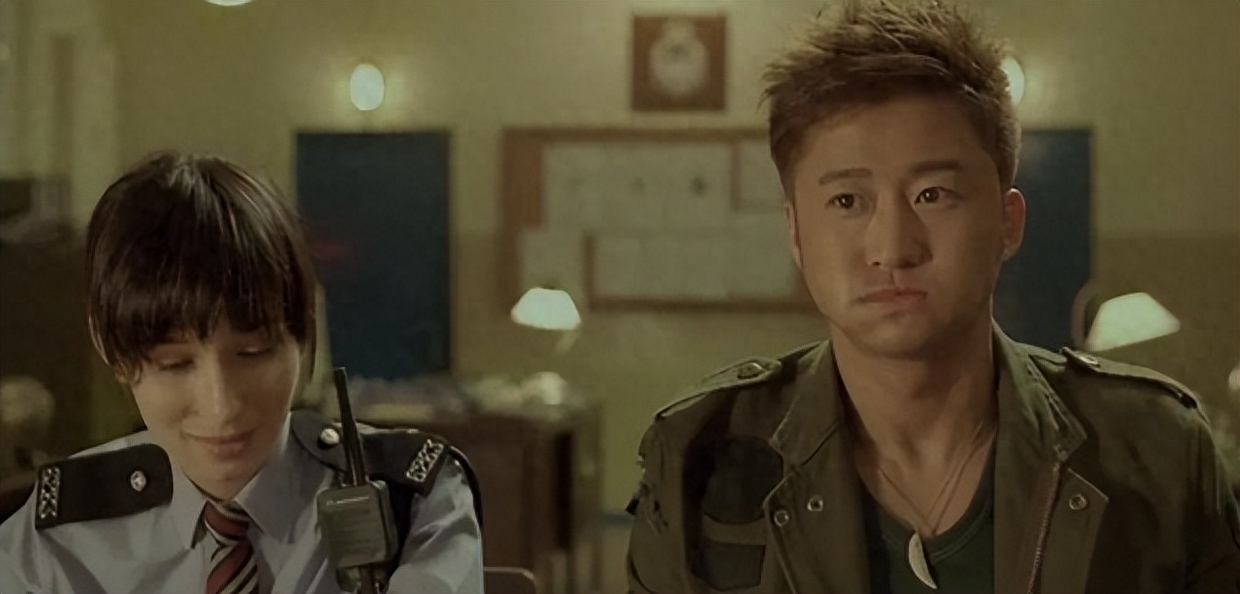 我们被骗了49年！原来他就是吴京的父亲，难怪吴京能大红大紫