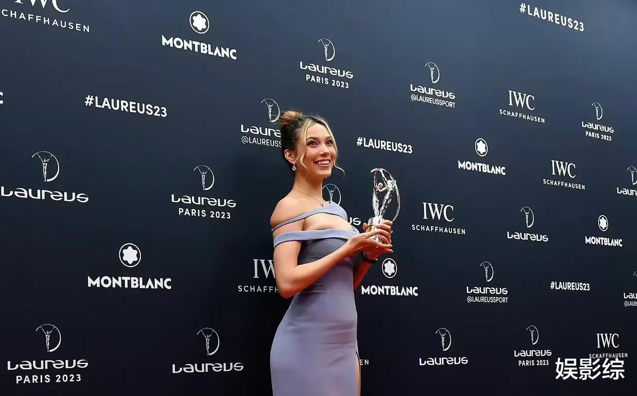 流浪地球|谷爱凌获劳伦斯大奖礼服把上围勒变形,肚子凸出被质疑很久没运动