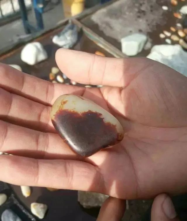 撕开假皮！玩籽料不打眼，进来看！