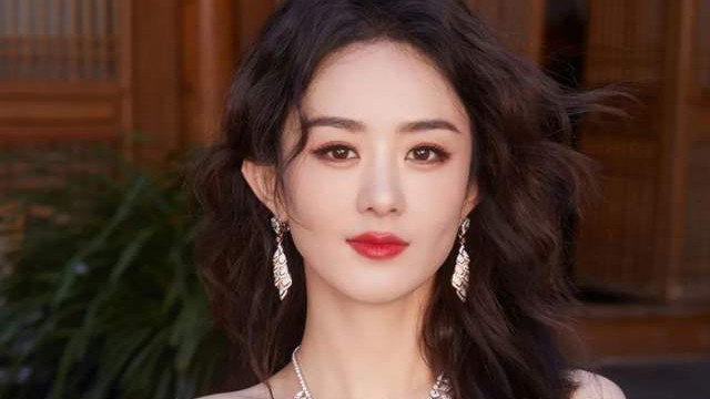 85花争资源？曝赵丽颖放弃跟陈可辛合作，杨幂接替出演《酱园弄》