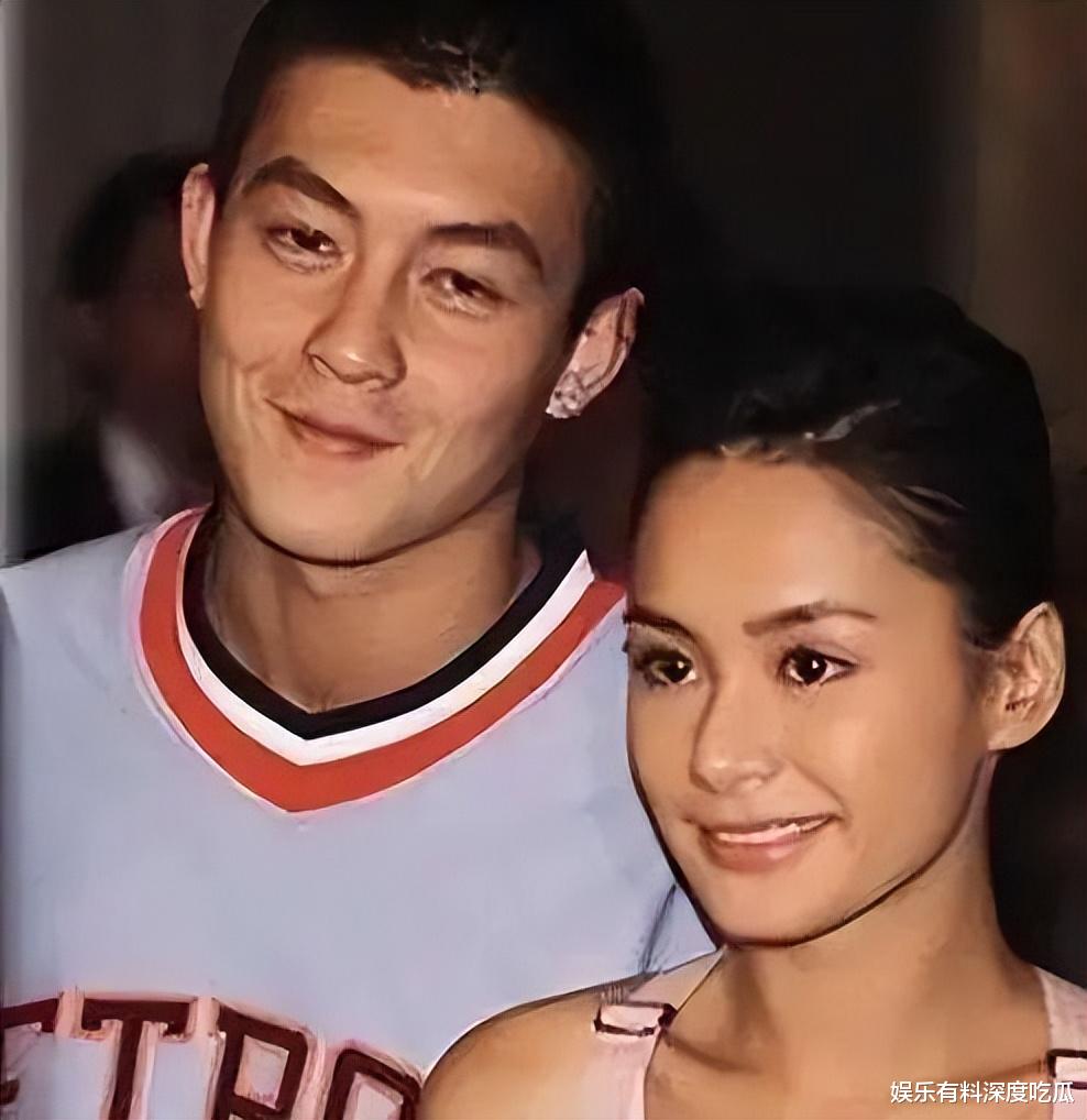 6000张照片门!与陈冠希、余文乐的三角关系,她真的只是傻白甜吗