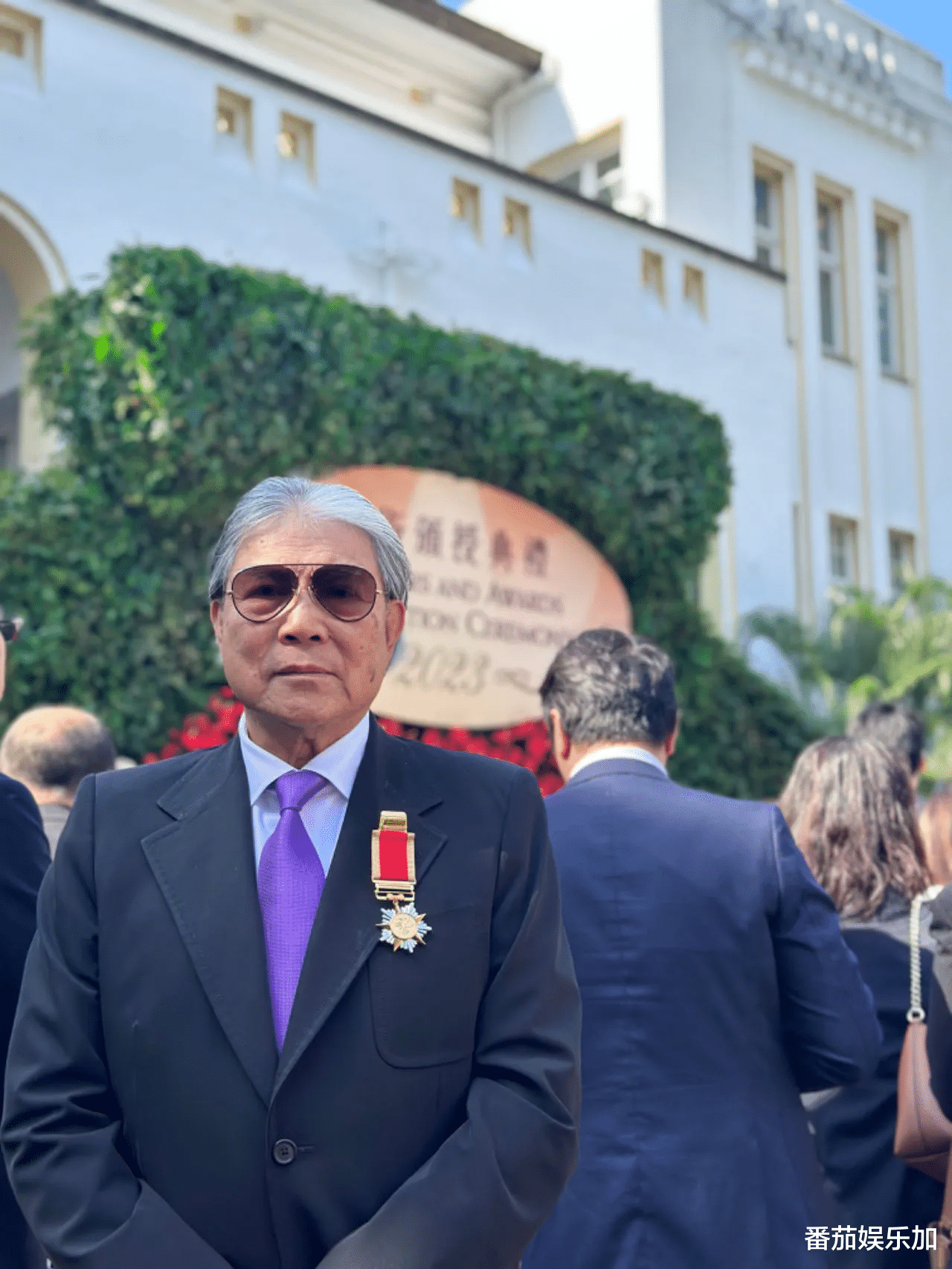 郭晶晶丈夫霍启刚深夜无眠，亲自为父发声，评论区沦陷