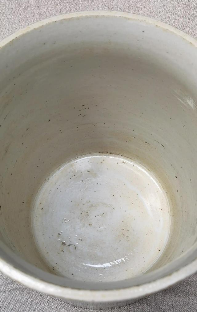 顺治|看山石披麻皴染技法 辨明末清初青花瓷器