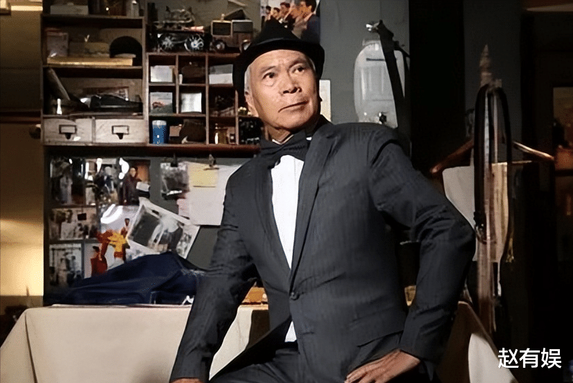 72岁李龙基称吃药并不尴尬，小36岁女友太漂亮让他有压力