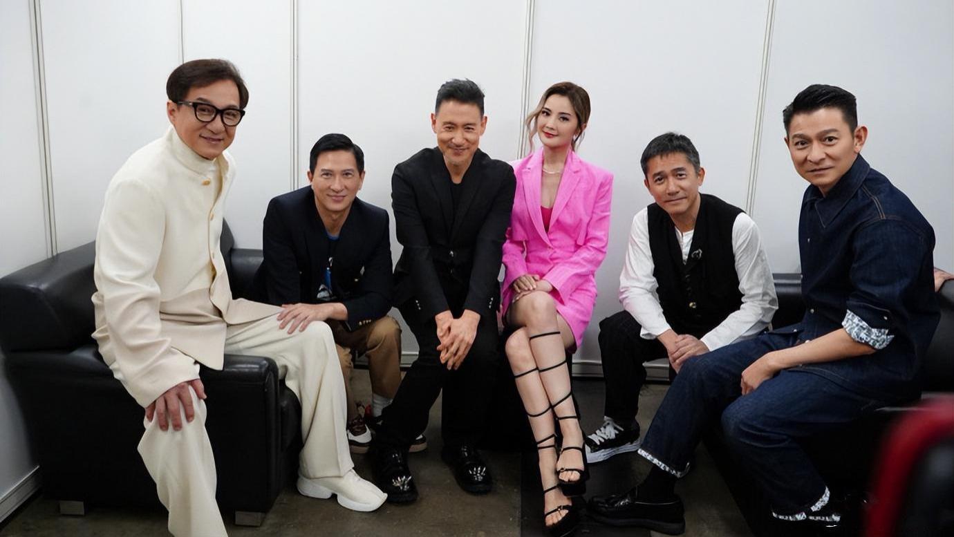 陈亚男|一天5个瓜！承认结过婚，被疑落魄，罕见同框，娱乐圈太热闹了