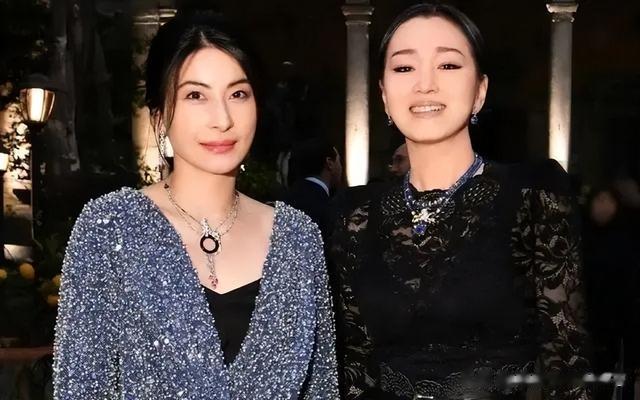 巩俐 “颜值说没就没”的4位女星，带妆都貌美如花，卸妆：大妈你是谁