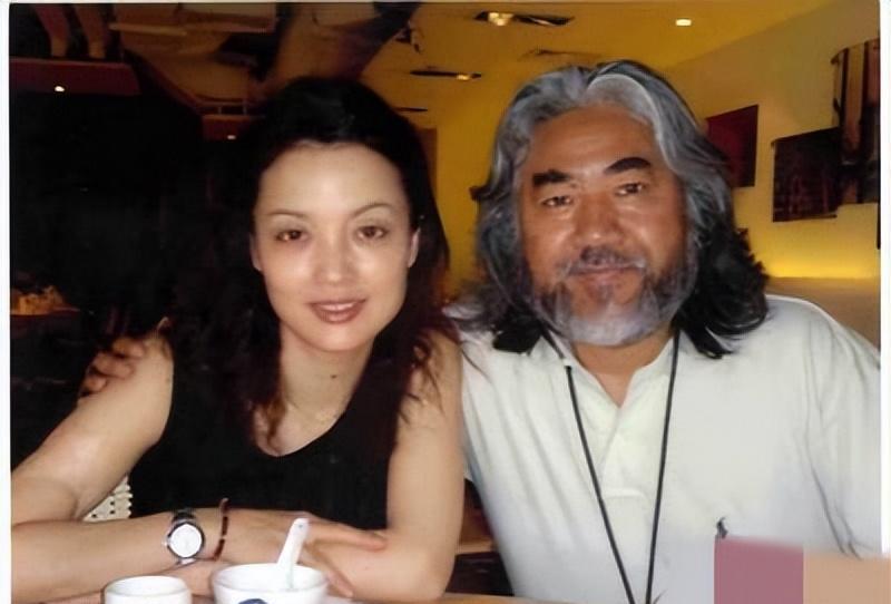 下一个马蓉？导演张纪中发视频批评妻子，将上百万茶叶泡给司机喝