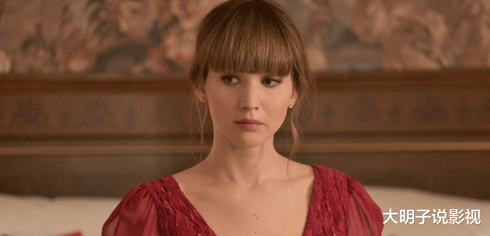 詹妮弗劳伦斯再次献身出演R级片,却被质疑整容,近照大变样