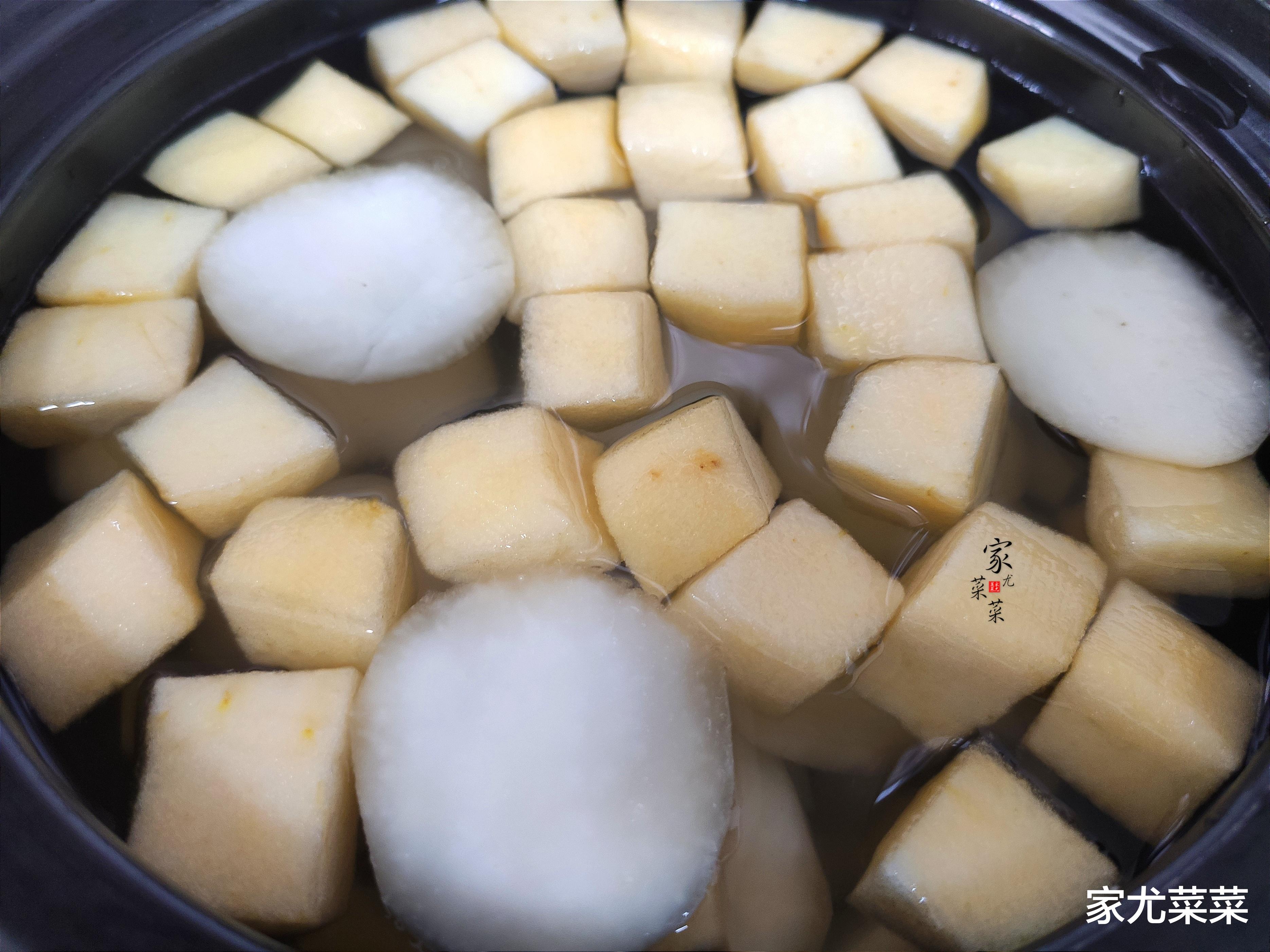 苹果和它一起煮，是效果超棒的\止咳方法\， 润肺化痰、下火去毒