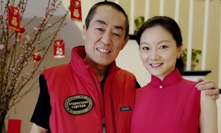 原形毕露!狐狸老了才是“老狐狸”,73岁的张艺谋“小心思”太多