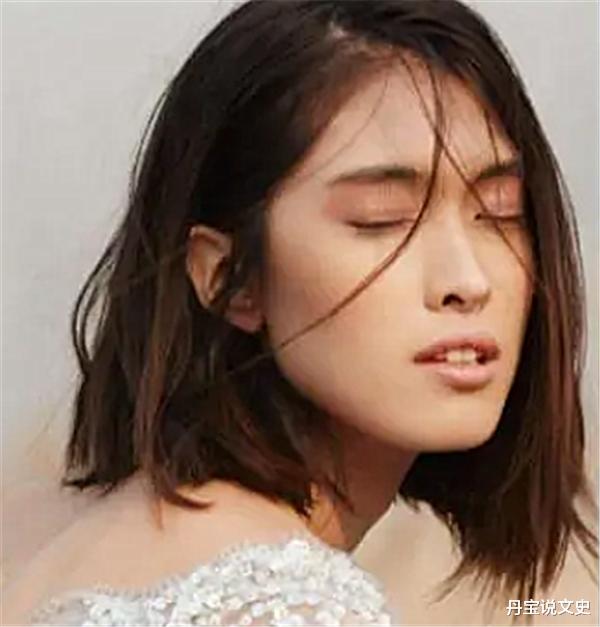 她曾拒绝承认自己是中国人，如今想回国捞金，网友：做梦！