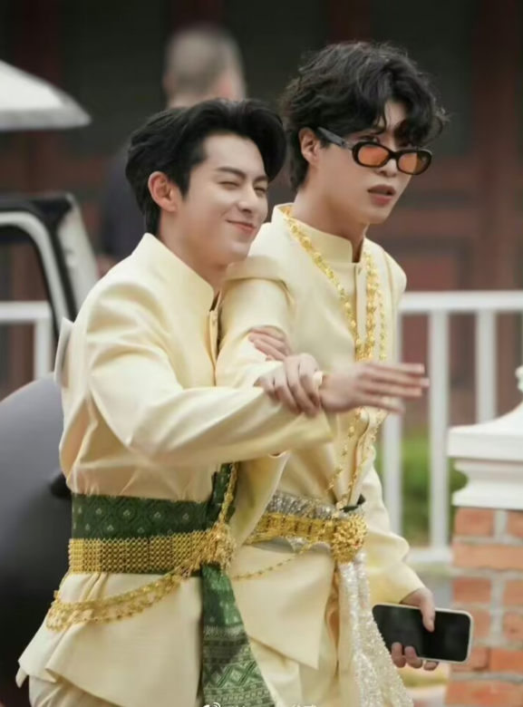 《奔跑吧》泰国篇停播,《天赐的声音》调整排播,蔡徐坤被骂惨了