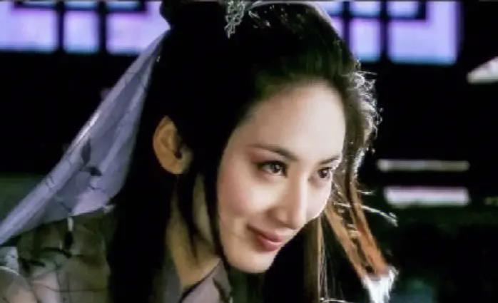 长得丑就别怪造型了,看看以前的美女,铜钱头大光明,一样是神颜!