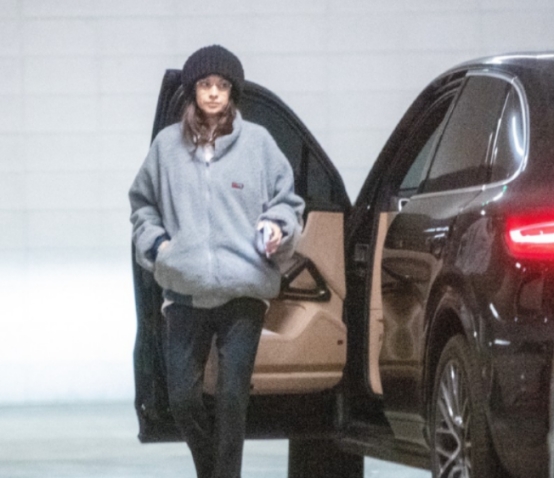 宋仲基|宋仲基再婚后当爹!妻子怀三胎仍身材苗条,素颜出行被嘲笑太老气