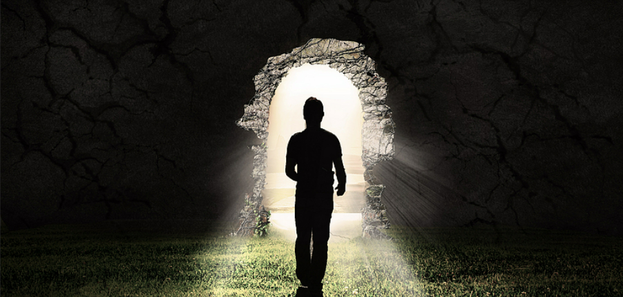 缅甸|19岁女大学生因一条视频被骗至缅甸，不分日夜的遭受，非人的对待