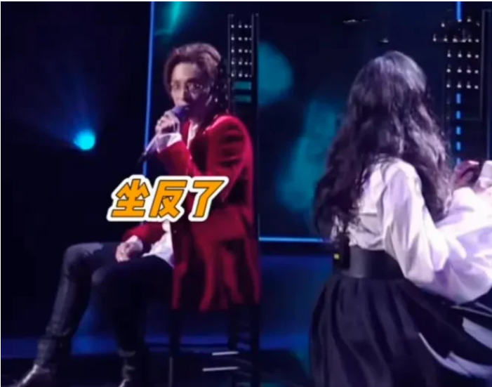 柳岩|张靓颖在薛之谦演唱会出大糗，登上热搜！
