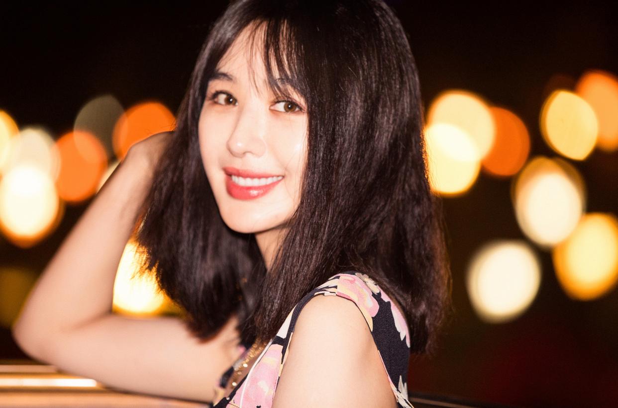 偶遇李菲儿海陆录节目，生图曝光引争议，李菲儿大腿粗壮胖20斤