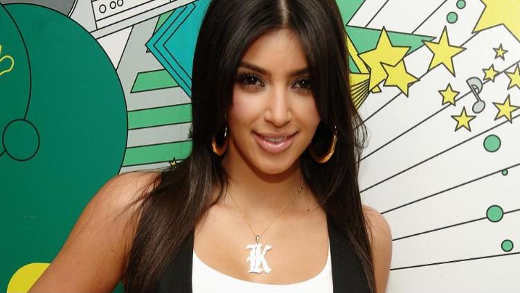 年龄大又有太多槽点，姆巴佩为何还主动和卡戴珊约会？