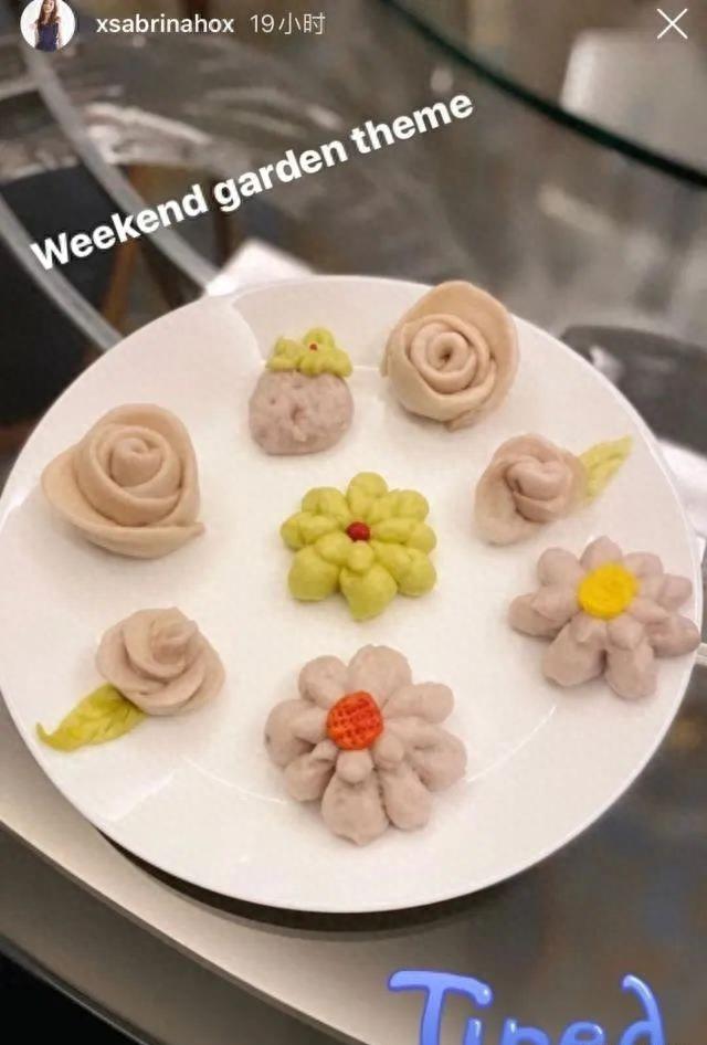 33岁何超盈暴瘦模样大变与25岁老公为女庆生，4岁女儿智商引热议