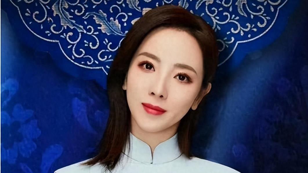 央视主持李思思官宣离职！一句话透露真实原因，更多细节被扒出