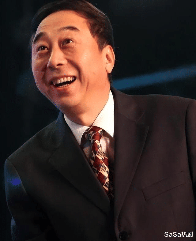 大山:我终于回北京了!网友的评论亮了!帅哥大山成老头子了啊!