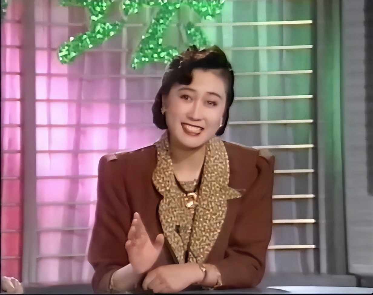 《曲苑杂坛》为什么红又为什么黄,看看第一期和最后一期 - 娱乐资讯