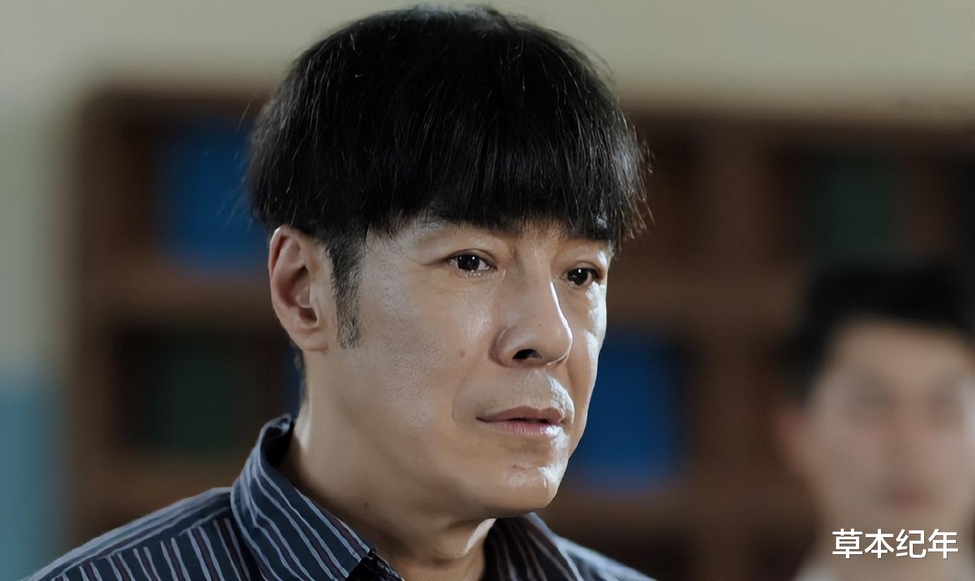 黄晓明|快收手吧!放下刘海就是少年?这强行装嫩的8位男星,个个辣眼睛