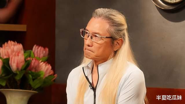 包小柏把爱女骨灰放身上! 后续想用AI技术复活女儿成数字生命