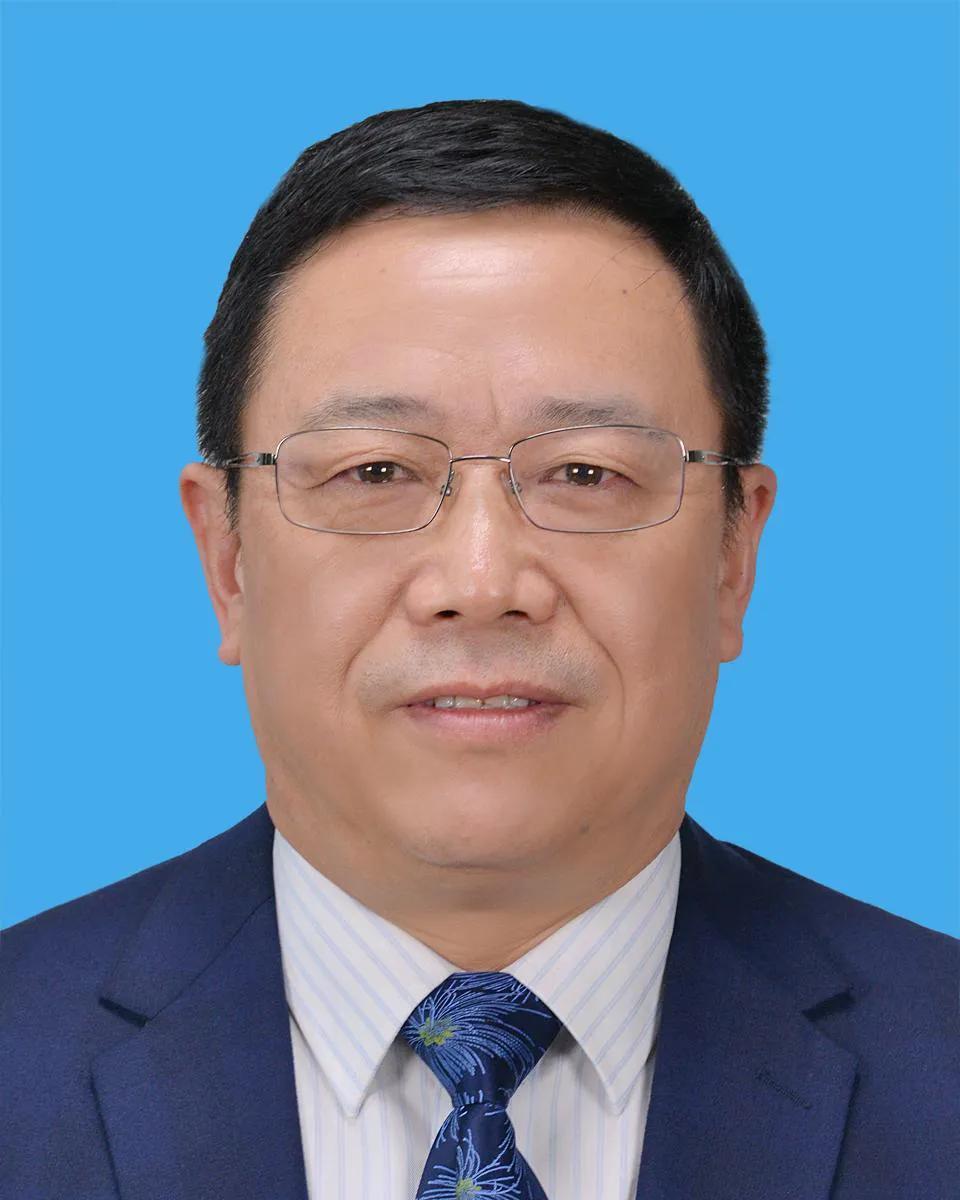 李荣贵——汕头市储备粮食和物资有限公司购销部部长申学军——贵州