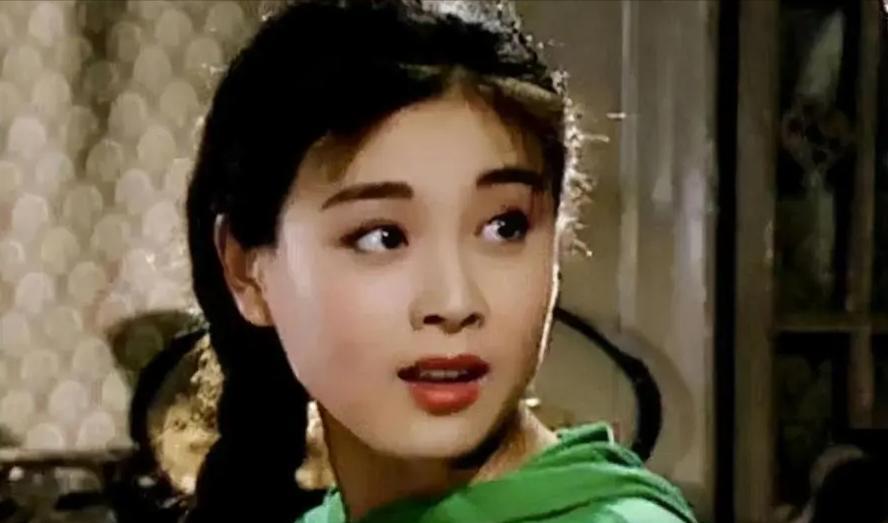 赵明明|赵明明:刚生子就被离婚,做单亲妈妈23年,余生与女儿相依为命