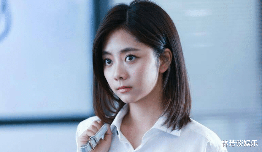 谭松韵|《归路》收视下跌,谭松韵状态引热议,网友:一直在吃娃娃脸老本