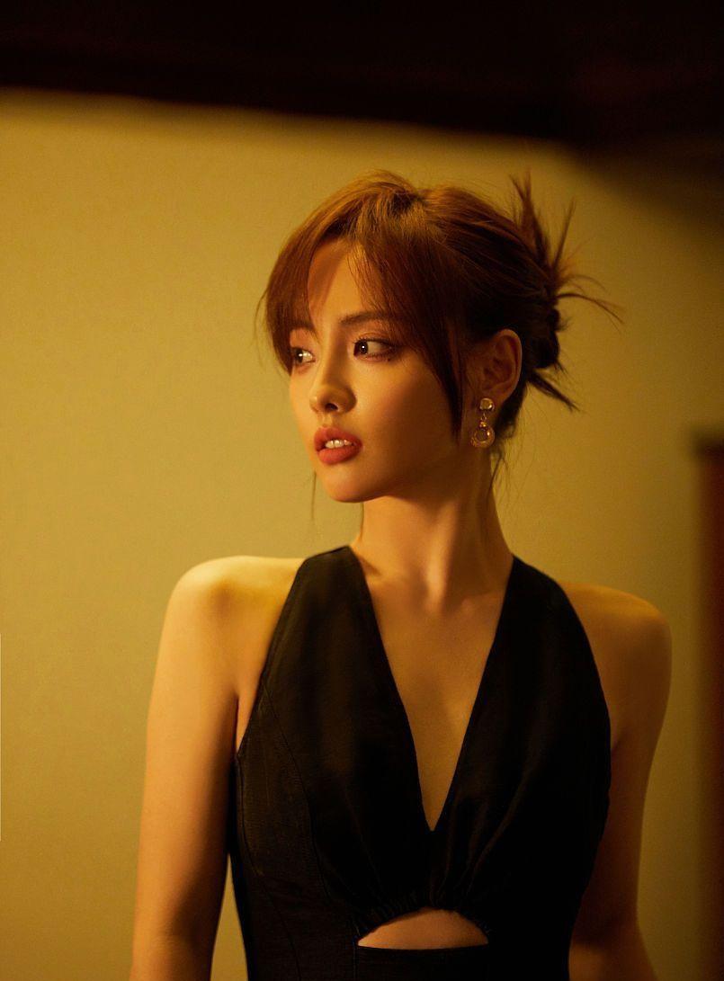 有一种“算计”叫张嘉倪与买超,离婚一年后,才看明白这盘大棋!