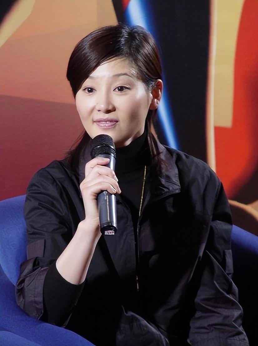 大佬又曝大瓜,徐帆收养的女儿,竟是大佬的私生女 - 娱乐资讯(主打网)