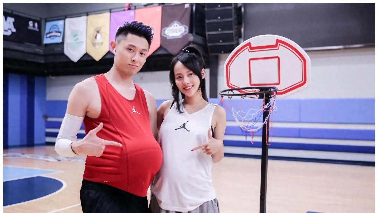 这一次,36岁靠美貌翻身的张嘉倪,彻底撕开了前任买超的尴尬处境