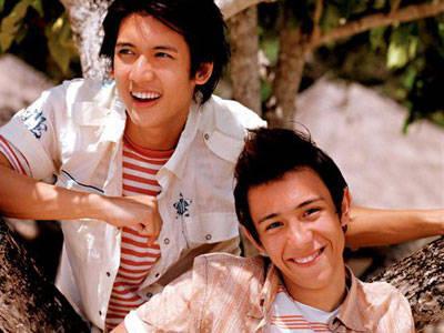 张致恒|港星出轨男张致恒被抛弃,妻子官宣离婚,带三个儿子已搬离爱巢