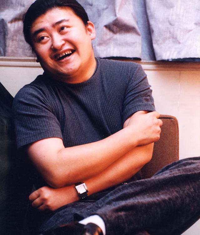 洪金宝|刘欢、成龙、洪金宝的相继“去世”,让我看到娱乐圈的“新骗局”