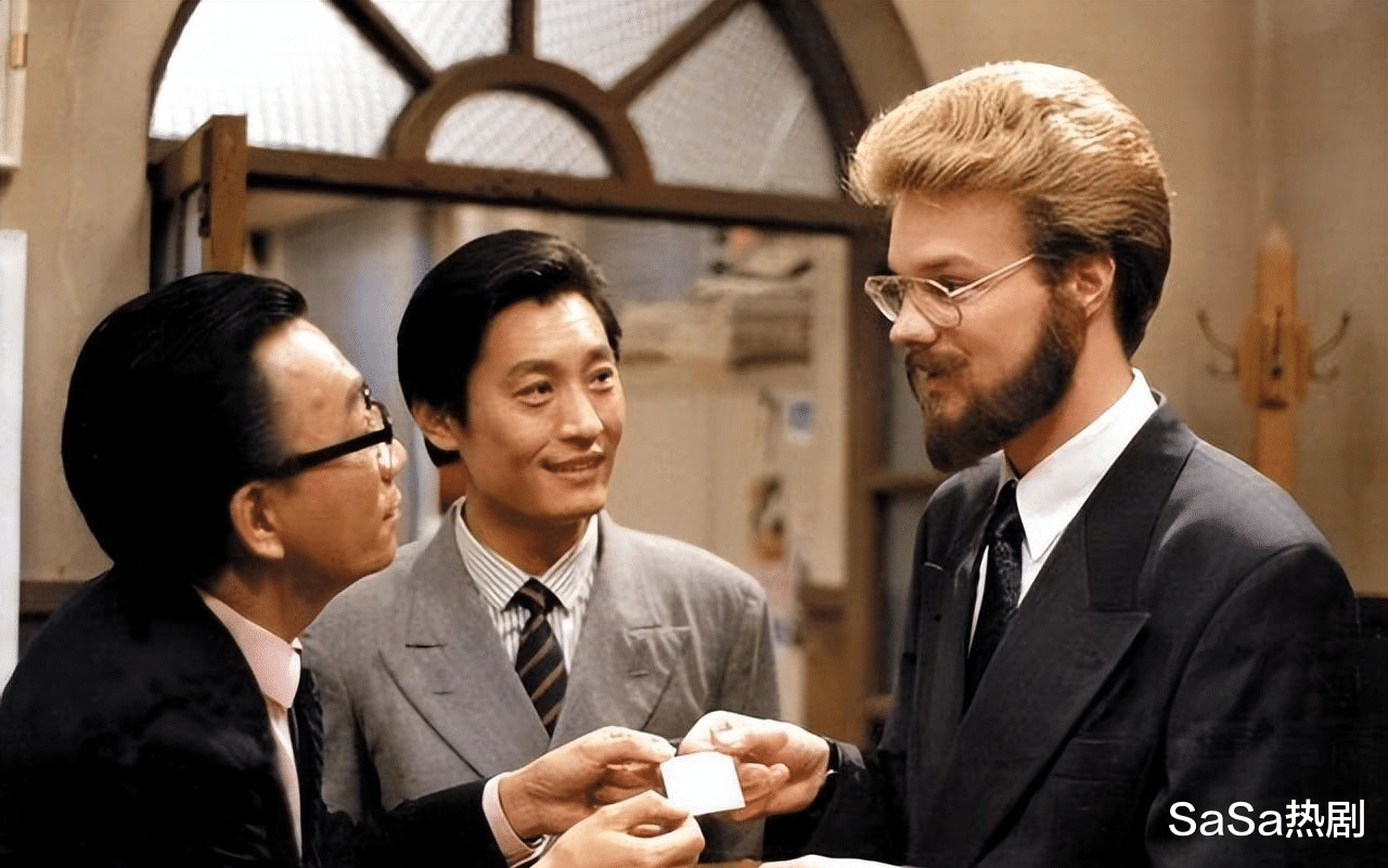 大山:我终于回北京了!网友的评论亮了!帅哥大山成老头子了啊!