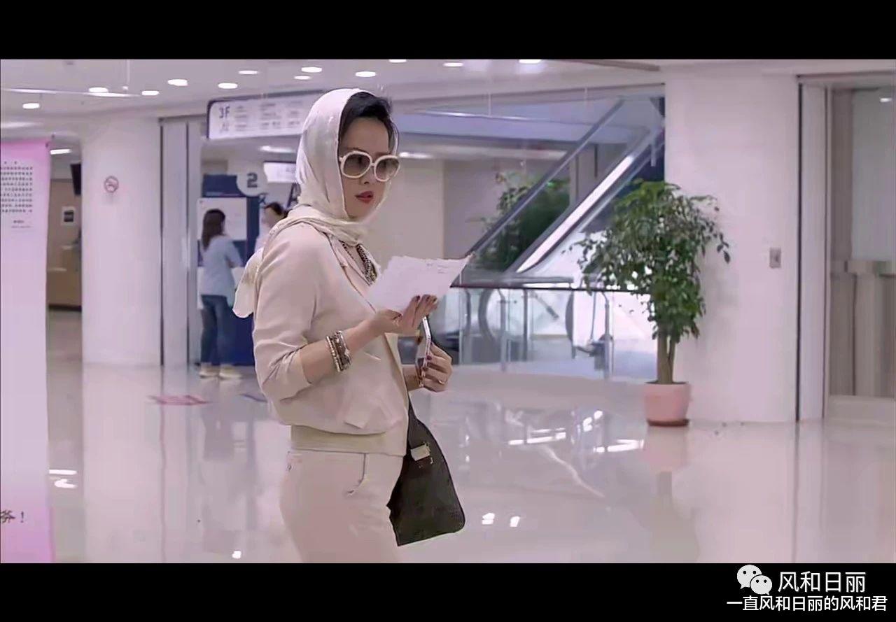 国产都市剧什么时候开始流行包头巾装侦探的？