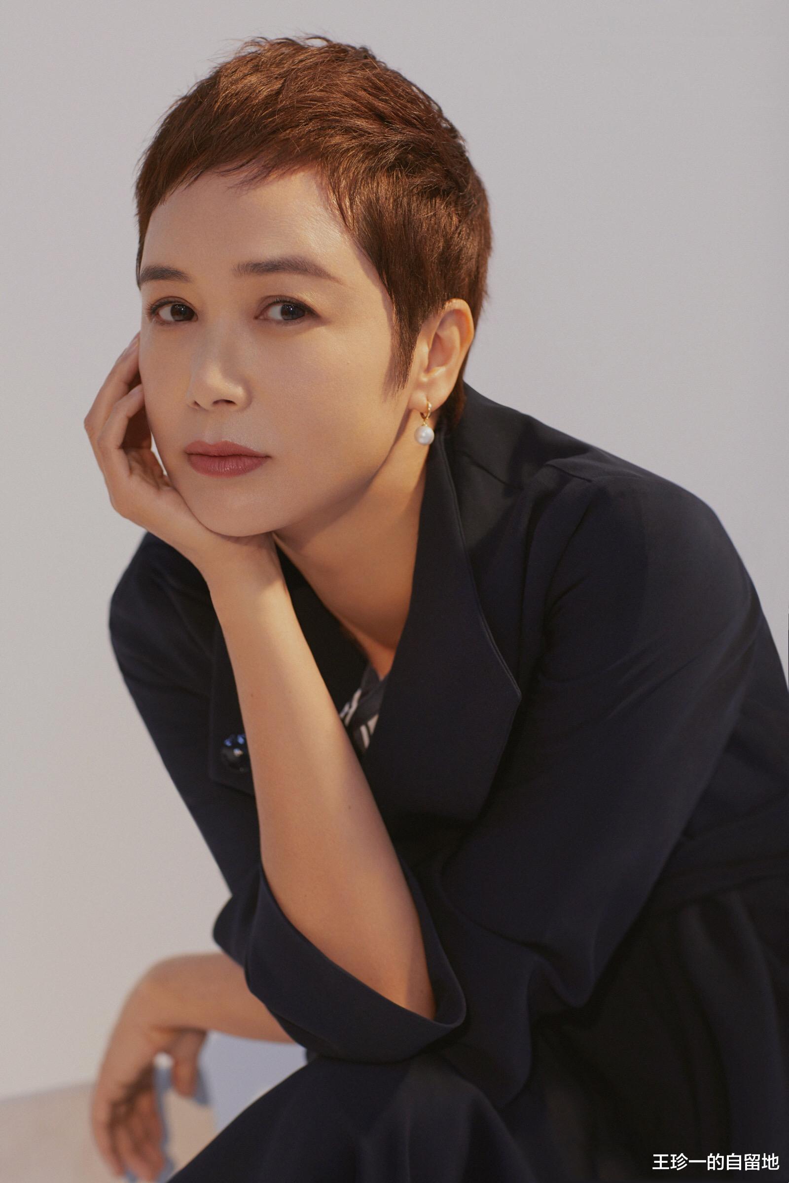 蒋雯丽|曝蒋雯丽包养2名男大学生，为他们买了房？蒋雯丽回应了