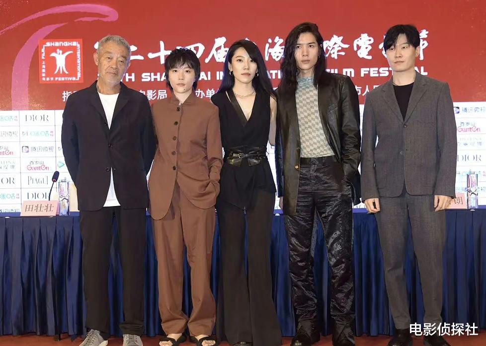 曝窦靖童和女友在国外结婚!另一半也是圈内人,两人年龄相差12岁