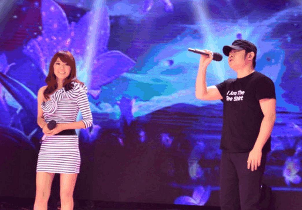 刀郎不再隐瞒,坦白与云朵的真实关系,原来我们都被骗了