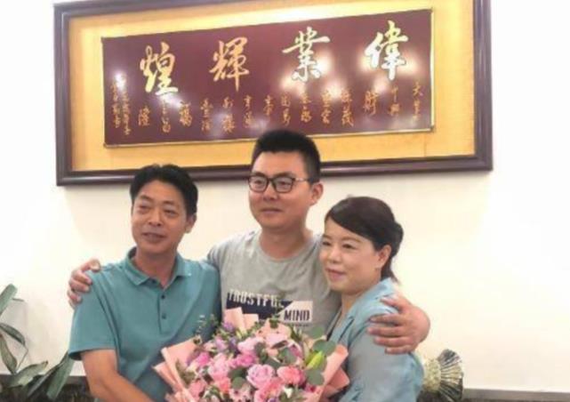 |田静遭到重大处罚,郭威不是流量来源,谁告了李律?潘夫人被怀疑