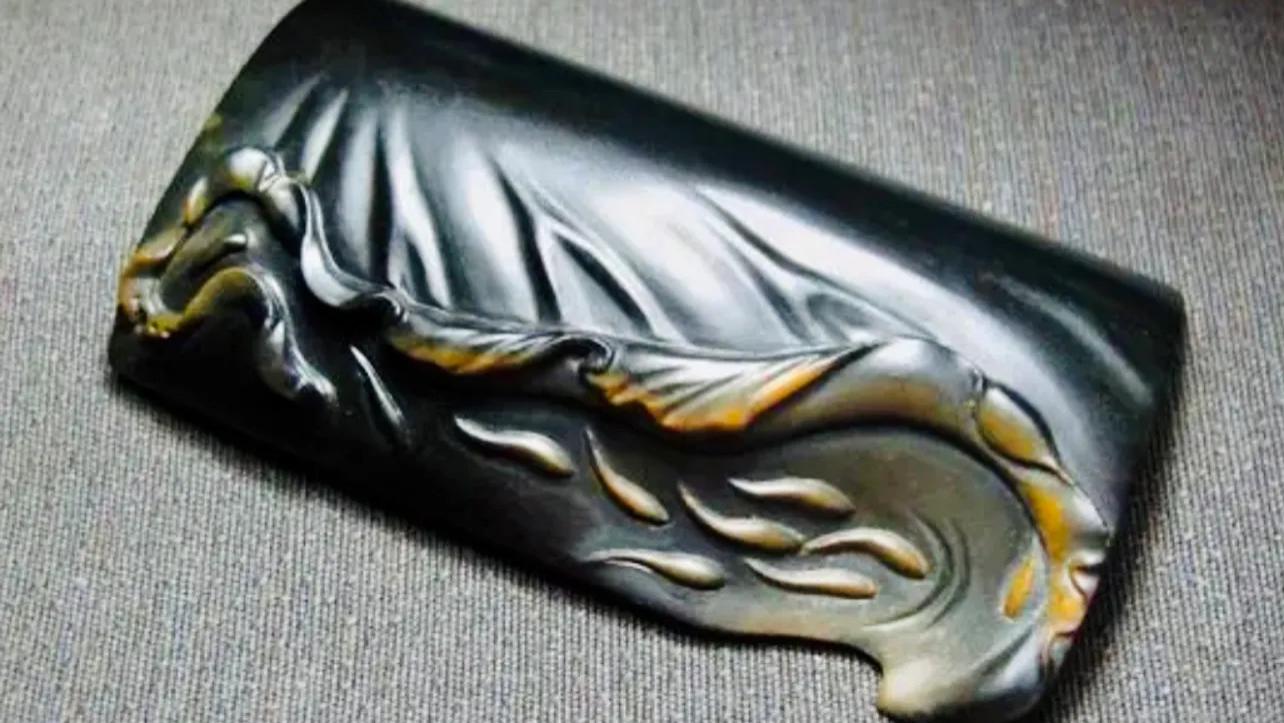 |滥竽充数还是狗尾续貂？难登大雅之堂的“新和田玉”！