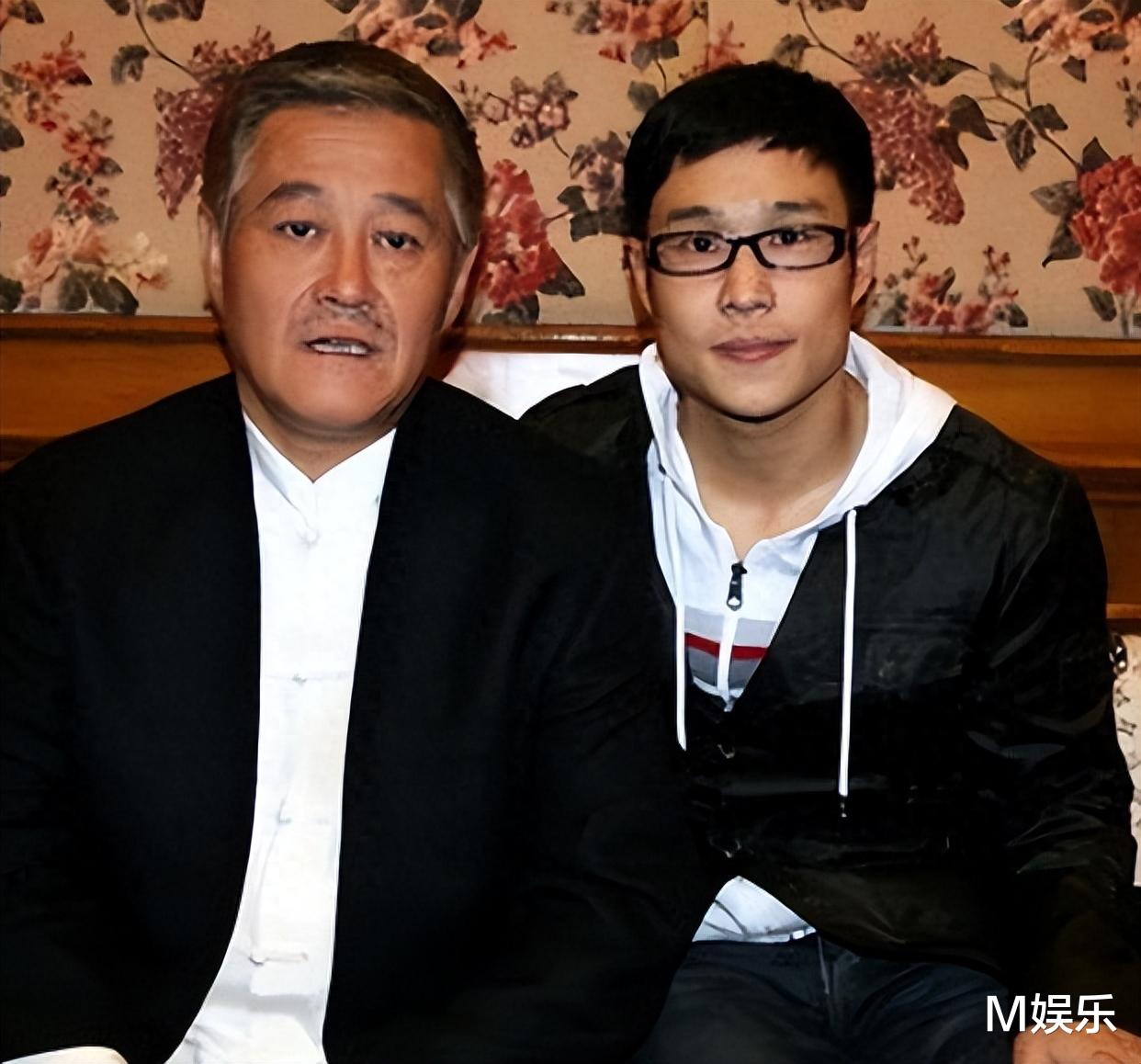 徒弟坑师父？赵本山新剧开播，这句话讽刺小沈阳够犀利！