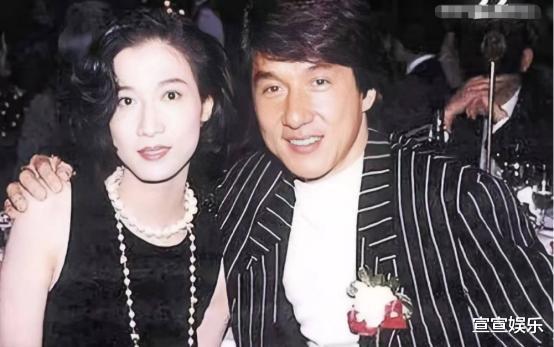 成龙|忍辱负重20年，林凤娇拿到成龙几百亿资产后，装都懒得装了？