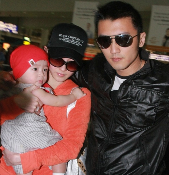 谢霆锋不再隐瞒！早与张柏芝约定生三胎，谢贤气到病情加重