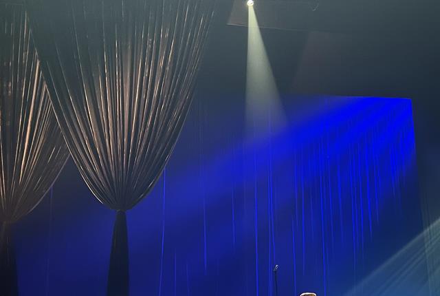 吴昕|吴昕:有吃有喝又有玩,用12宫格分享自己接地气的“小确幸”生活