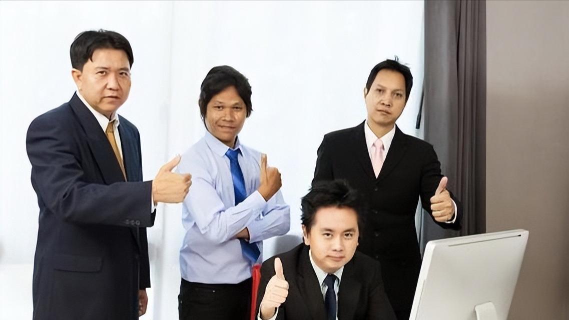不用讨好领导，也能被领导重用，做好这四点就行
