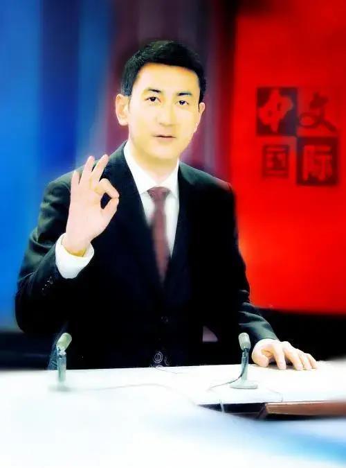 央视主持人大赛冯琳胜张靓婧争议巨大，任鲁豫和鲁健看法截然相反